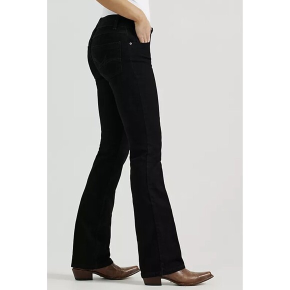 112337772 Wrangler Women's Ultimate Riding Jean Mid Rise Willow Bootcut - Aubree - Picture 2 of 16